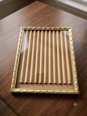 ✨ Vintage-Style Brass 8x10 Ornate Picture Frame ✨